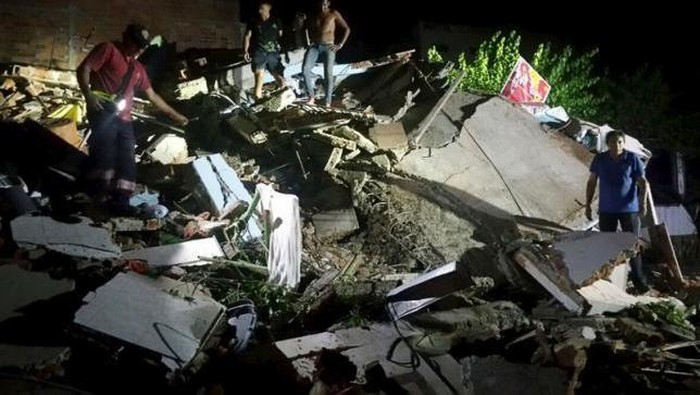 Korban Tewas Gempa Ekuador Bertambah Jadi 77 Orang