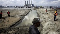 Rencananya, para nelayan akan menyegel 2 pulau, yakni Pulau G dan Pulau D. Namun, ternyata rencana ke Pulau D batal.