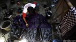 Melihat Pengrajin Batik Trusmi di Cirebon