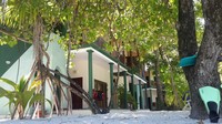 Beginilah suasana kamar resor tipe standar di Pulau Adaaran. Suasana tenang membuat liburan di sini menjadi nyaman (Iie Rahayu/detikTravel)