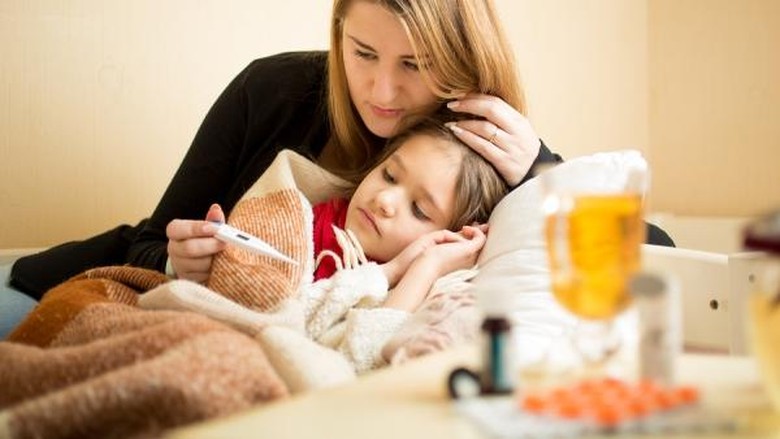 Madu bantu atasi demam anak/ Foto: Thinkstock Madu bantu atasi demam anak/ Foto: Thinkstock