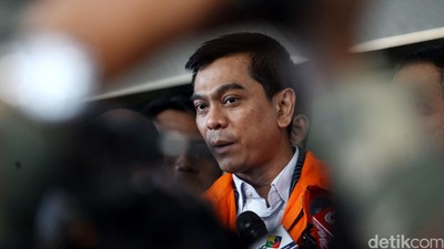 Sanusi Jalani Pemeriksaan Lanjutan di KPK