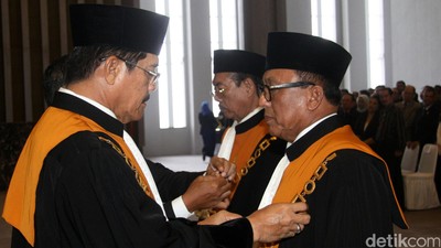 Ketua MA Lantik Ketua Muda Perdata dan TUN