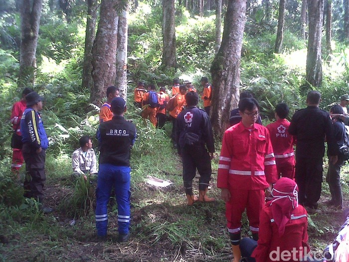 Keluarga Menyusul ke Baturraden, ini Cerita Mereka soal Pendakian Irfan