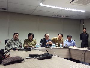 Rizal Ramli: Reklamasi Teluk Jakarta akan Dihentikan Sementara
