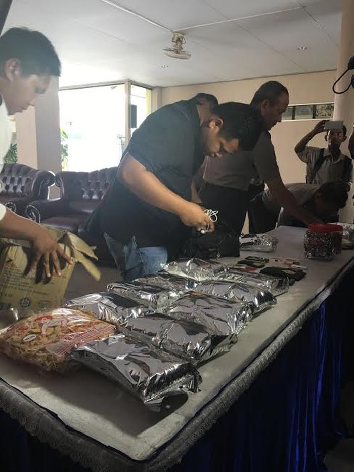 Kamuflase dengan Makanan, 17 Kg Sabu Coba Diselundupkan dari Malaysia ke RI