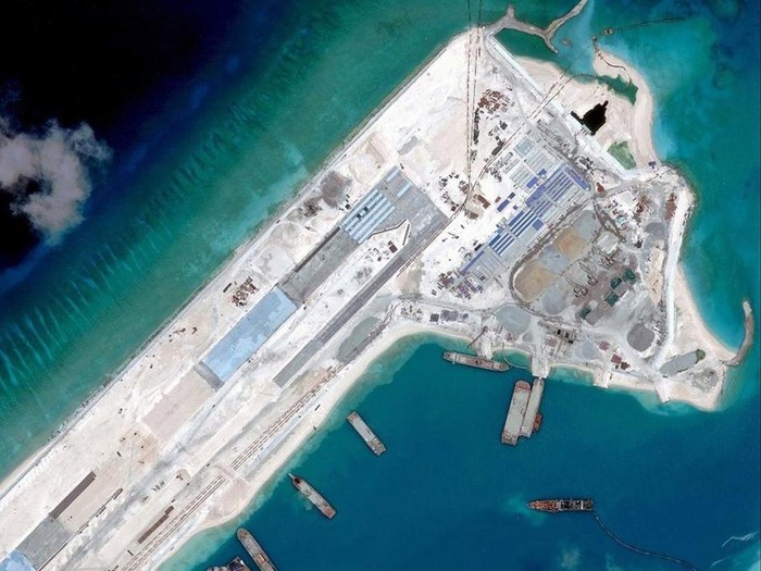 China Pasang Senjata di Laut China Selatan, Filipina Protes