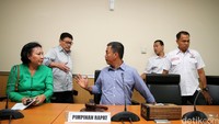 Anggota DPRD DKI Fraksi Nasdem Inggard Joshua juga hadir dalam pertemuan tersebut.