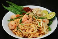 Pad Thai, Mie Goreng Thailand yang Pedas Gurih Ada di 5 Restoran Ini