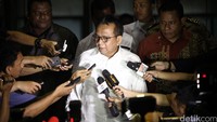Taufik mengaku masih diperiksa penyidik KPK seputar pembahasan raperda mengenai reklamasi.