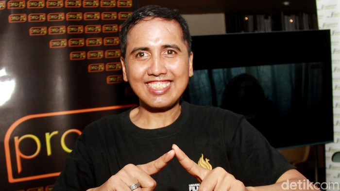Gugun Gondrong