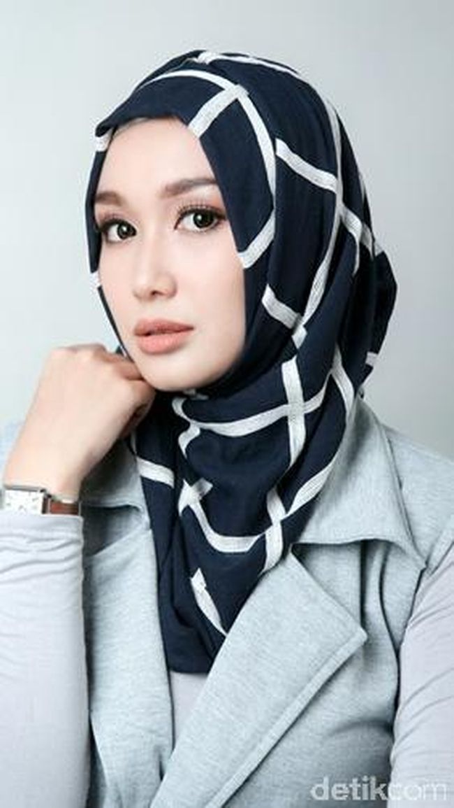 Hijab hunter