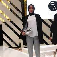 RA by Restu Anggraeni The Hype of Urban muslim Fashion Nation 2016 at Senayan City. Jakarta. [Foto: mohammad Abduh/Wolipop]
