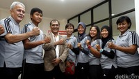 Kedatangan Tim Panahan Indonesia diterima langsung oleh Ketua Satlak Prima Achmad Soetjipto.