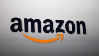 Karyawan Berontak Usai Amazon PHK 30.000 Orang Gegara AI