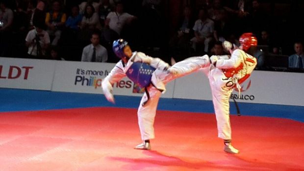 Tarung taekwondo