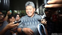 Gamal Sinurat diperiksa terkait kasus dugaan menerima hadiah atau janji terkait pembahasan Rancangan Peraturan Daerah (Raperda) tentang rencana zonasi wilayah pesisir dan pulau-pulau kecil wilayah provinsi DKI Jakarta tahun 2015-2035.