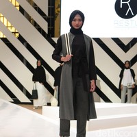 RA by Restu Anggraeni The Hype of Urban muslim Fashion Nation 2016 at Senayan City. Jakarta. [Foto: mohammad Abduh/Wolipop]