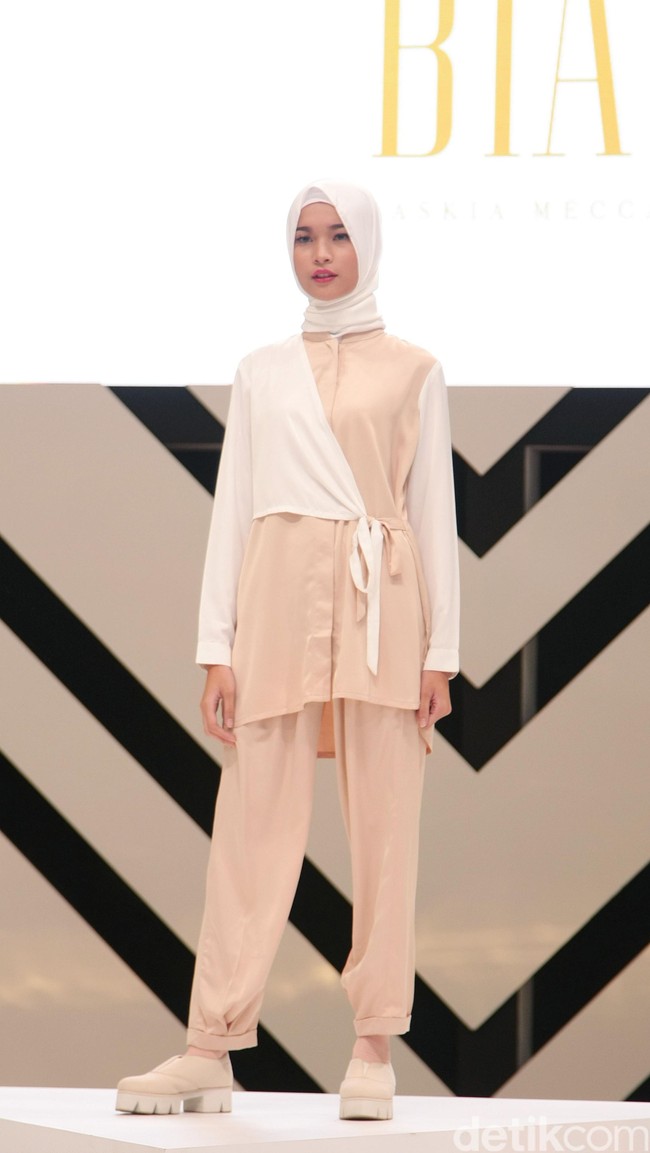 Bia by Zaskia Mecca The Hype of Urban muslim Fashion Nation 2016 at Senayan City. Jakarta. [Foto: mohammad Abduh/Wolipop]