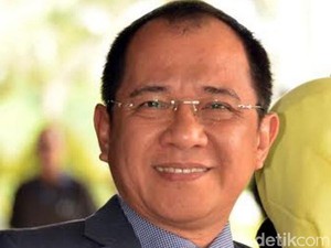 Anggota DPR Akbar Faizal Akan Laporkan Elza Syarief ke Polisi