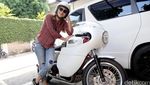 Brummm... Dian Ayu dan Triumph Putihnya