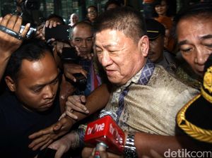 Tiba di PN Tipikor Untuk Bersaksi, Aguan Dikawal Ketat