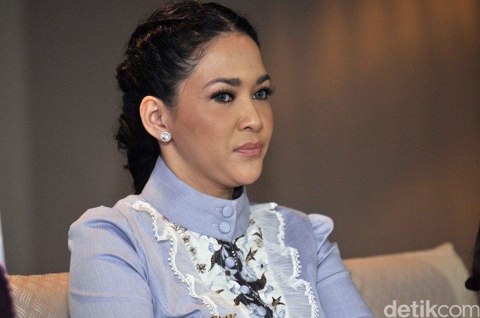 Maia Estianty Dikabarkan Sudah Punya Pacar, Ini Tanggapan El