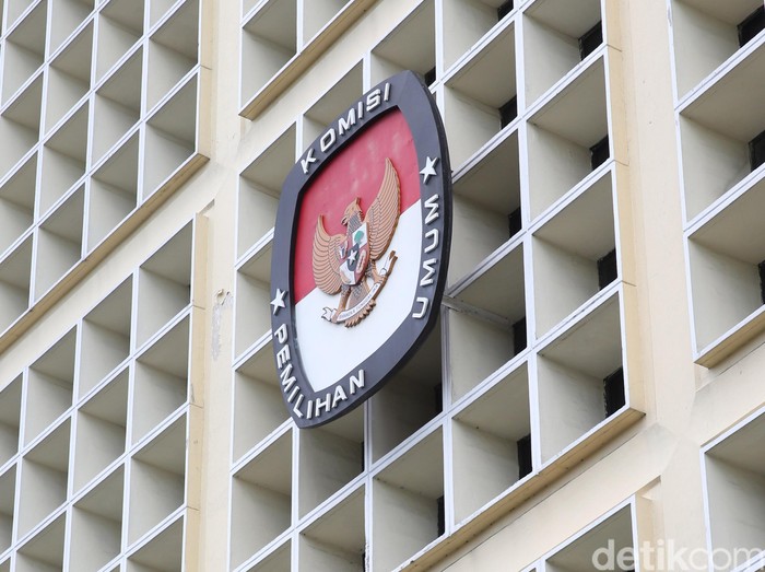 KPU Buat Terobosan, Verifikasi Pendukung Independen Bisa Via Video Call