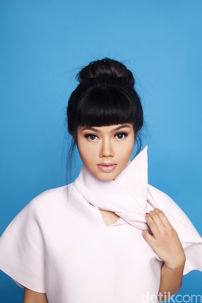 Yura Yunita Siapkan Album Baru dan Konser 'Pemanasan'