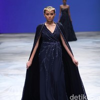 Soko Wiyanto, Singapore Airlines Cola4ation Indonesia Fashion Week 2016 at Jakarta Convention Center. Senayan. Jakarta. [Foto: Mohammad Abduh/Wolipop]