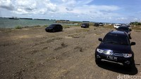 Lokasi reklamasi pantai itu berada di daerah Bojonegara, Serang, Banten. Reklamasi tersambung dengan daratan.