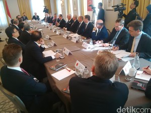 Presiden Jokowi Cerita Soal Blusukan di Depan Para CEO di London