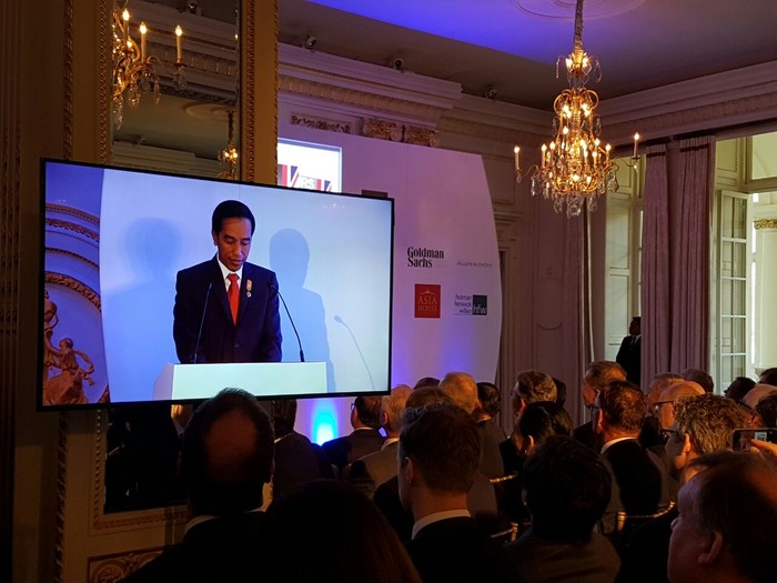 Jokowi Beri Rp 10 Juta ke Eks Warga Timtim yang Berdomisili di Luar NTT