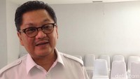 Setelah melakukan investigasi, Dinkes DKI menjatuhkan sanksi berupa restrukurisasi manajemen termasuk pimpinan. RS Mitra Keluarga juga harus melaksanakan dan lulus akreditasi paling lambat 6 bulan setelah sanksi dijatuhkan. Apabila Rumah Sakit Mitra Keluarga Kalideres Jakarta tidak melaksanakan poin ke satu dan ke dua, maka Dinas Kesehatan Provinsi DKI Jakarta akan menghentikan operasional rumah sakit, kata Kadinkes DKI, Koesmedi pada Senin (25/9/2017). (Foto: Radian Nyi Sukmasari)