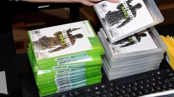 Salah satu kaset video game untuk Xbox 360 Call Dutty. Foto: GettyImages