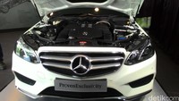 Proven Exclusivity ini merupakan respon Mercedes-Benz bagi para customer yang mempertimbangkan pembelian mobil pre owned Mercedes-Benz, terutama terkait kondisi mobil yang diinginkan, kelengkapan dokumen, cakupan asurasi dan harga yang ditawarkan. Foto: Rangga Rahadiansyah