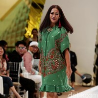 Otto Iskandardinata adalah pahlawan nasional yang berperan penting saat awal kemerdekaan Indonesia. Diberi julukan Jalak Harupat, Otto merupakan anggota BPUPKI dan PPKI, sekalugus Menteri Negara di kabinet Soekarno - Hatta. Sutradara kondang Nia Dinata ternyata adalah cucu dari Otto. (Foto: Mohammad Abduh/Wolipop)