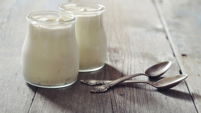 ilustrasi yoghurt-health Greek yogurt