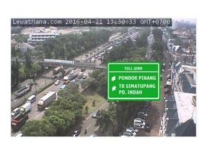 Ada Perbaikan Jalan di Underpass Pasar Rebo, Tol JORR Macet 20 Km!