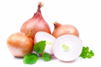 Begini Cara Benar Simpan Bawang Bombay Agar Tak Cepat Busuk