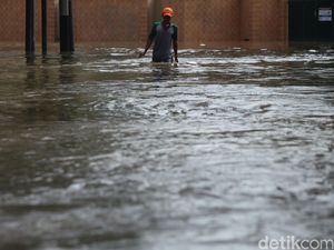 Banjir Sampai Masuk Mal, Pengusaha: Ini yang Terparah!