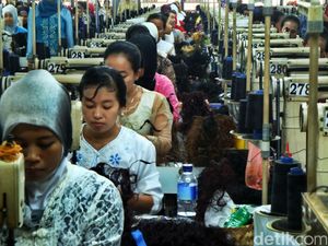 Bank Dunia: Gaji Pekerja RI Semakin Tinggi Karena Senioritas, Bukan Kinerja