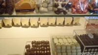 Hal lain yang harus dicoba di sini adalah wisata kuliner. Makanan manis jadi juara kuliner di Belgia. Seperti yang satu ini. Nyam! (Niken/detikTravel)