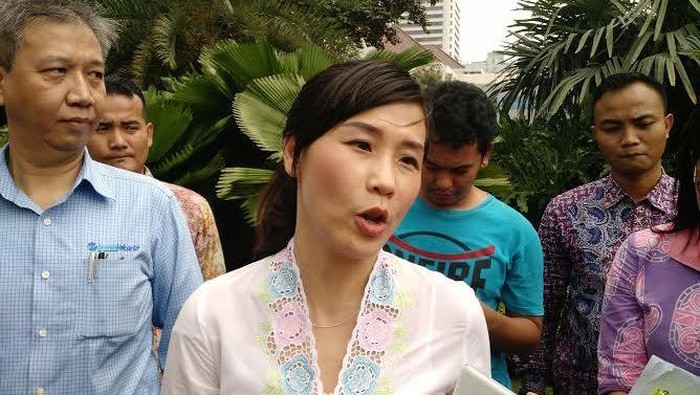 Pesan Hari Kartini Veronica Tan: Ibu-ibu, Ayo dong KB!