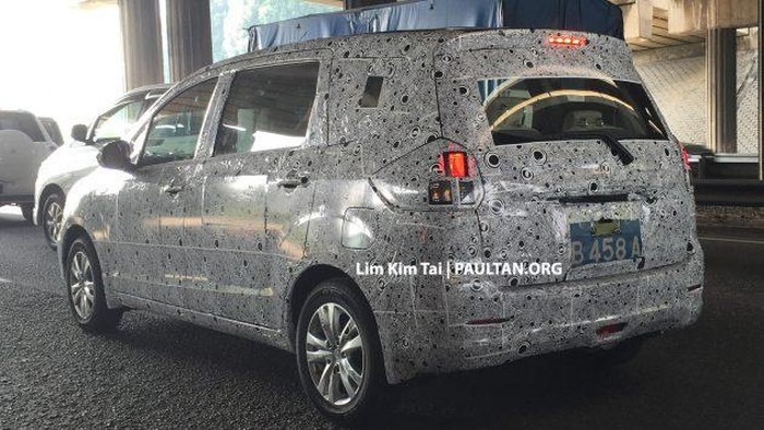 Ertiga Berlogo Proton Sedang Diuji di Malaysia