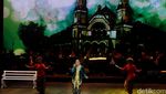 Aksi Sundari Soekotjo di Konser 40 Tahun Berkarya