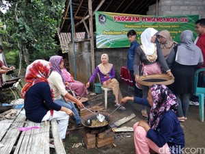 Menengok Sentra Kopi Rakyat di Bulusari