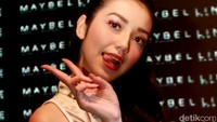 Meski begitu, Velove tetap terlihat cantik. Pool/Gus Mun/detikFoto