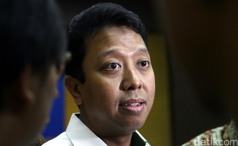 Ketum PPP Minta Malaysia Gali Soal Insiden Bendera Terbalik Ketum PPP Minta Malaysia Gali Soal Insiden Bendera Terbalik
