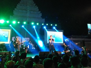 Konser Godbless di Taman Gesibu Banyuwangi Pecah!